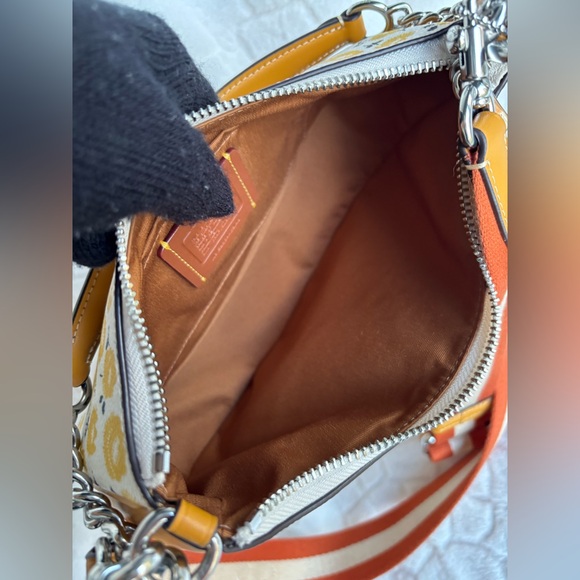 Coach Teri Shoulder Bag With Floral Print - Picture 8 of 16